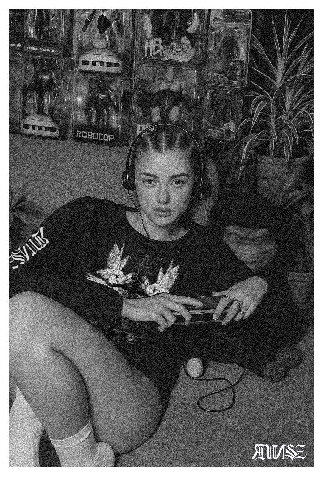 "Balance" Unisex - Premium - Pullover - rmnsz.store