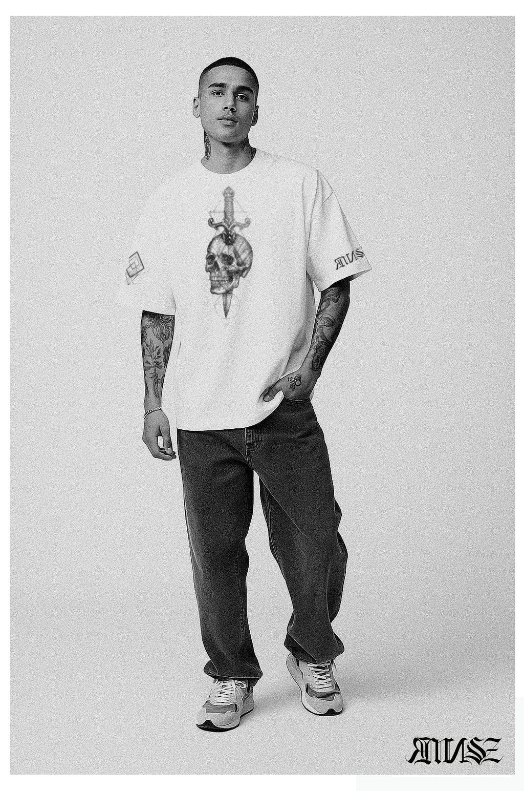 "Sang froid" Unisex Bio - T-Shirt mit Rippkragen - rmnsz.store