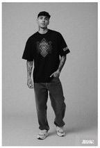 "Unfathomable" Unisex Bio - T-Shirt mit Rippkragen - rmnsz.store